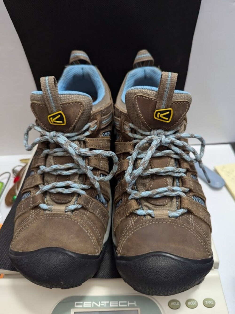 Keen Voyageur Women Size 8 Hiking Sneaker Boots Low Vented Brown Shoe Lace Up